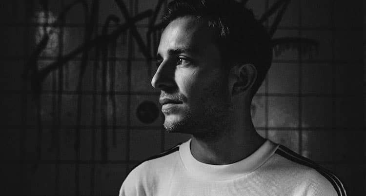 Watch Niklas Ibach Remixes The Loft Clubs Heart's Desire