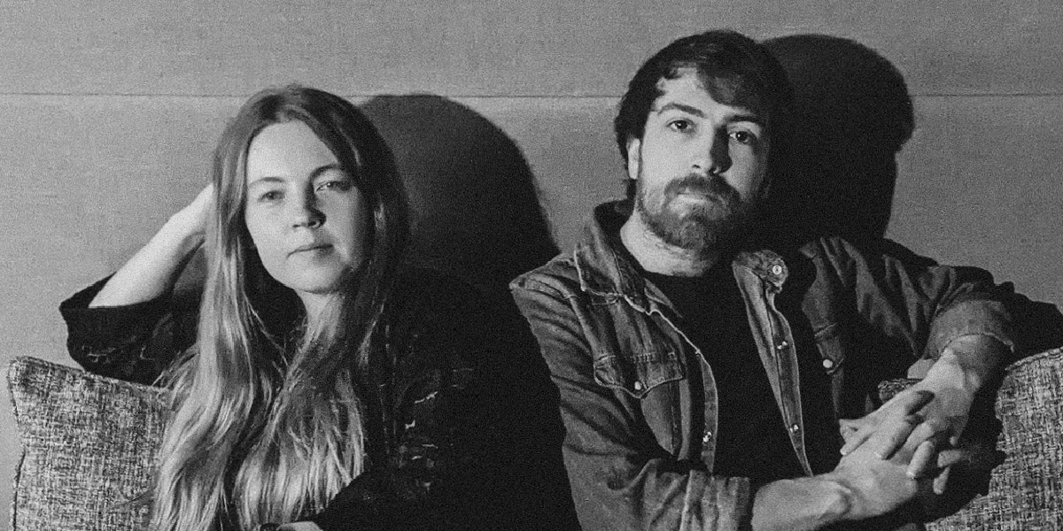 Jon & Abbie Reflect On The Unknown On "Could've Been U"